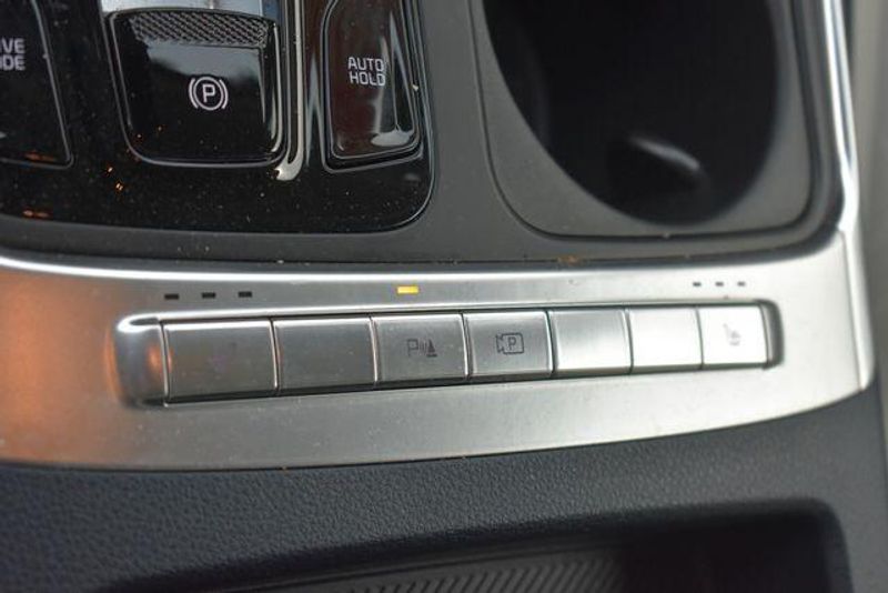 New 2026 Kia Carnival EXImage 27