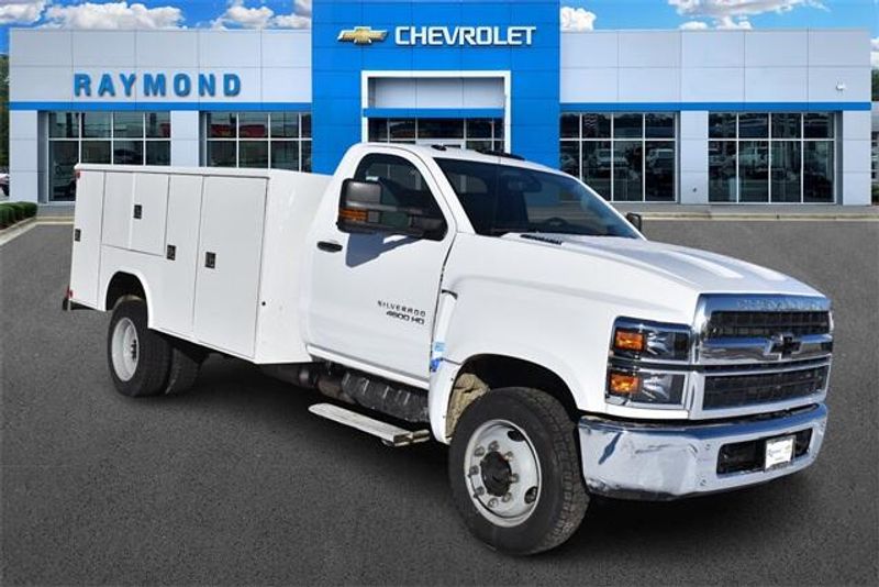 2024 Chevrolet Silverado 4500HD Work TruckImage 1