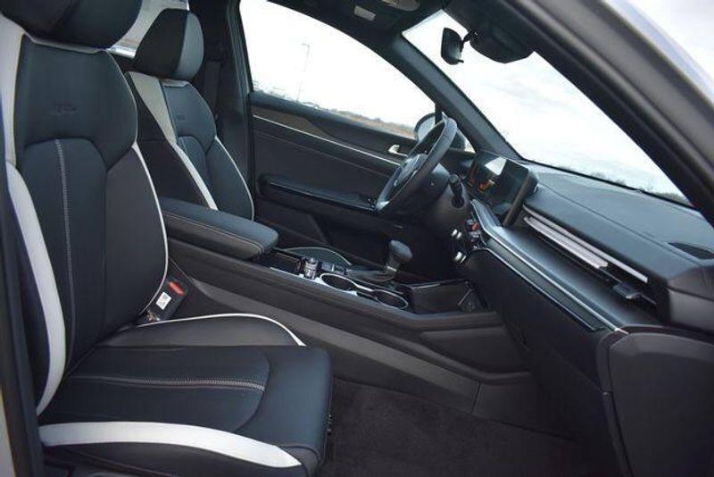 New 2026 Kia K5 GT-LineImage 13