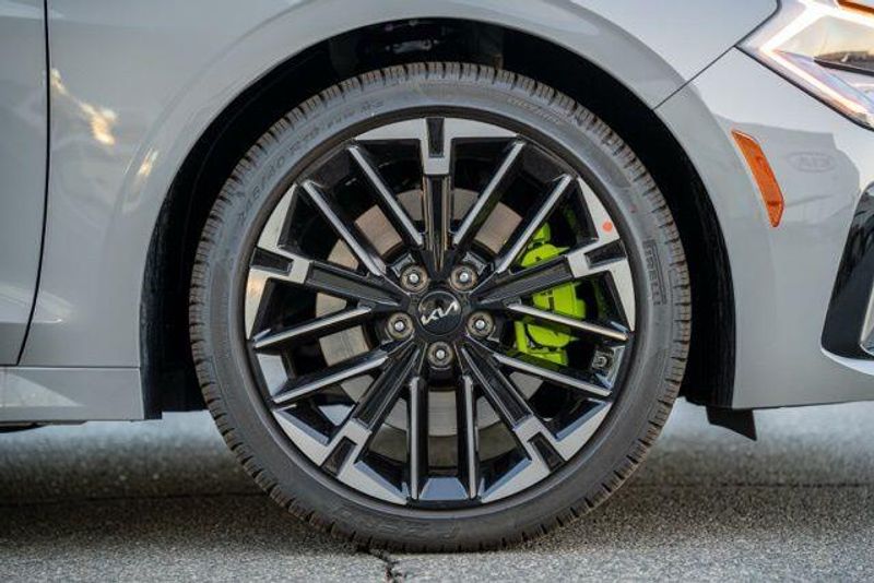 New 2026 Kia K5 GTImage 8
