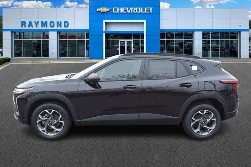 New 2026 Chevrolet Trax LTImage 7