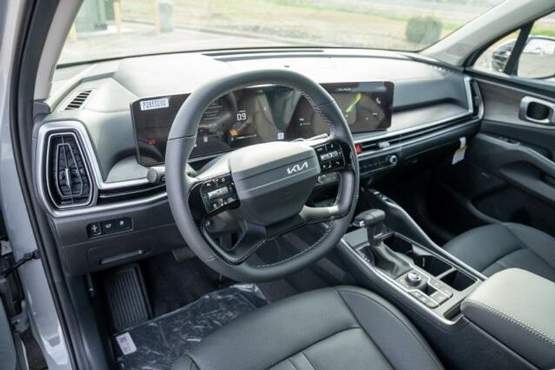 New 2026 Kia Sorento Hybrid EXImage 10
