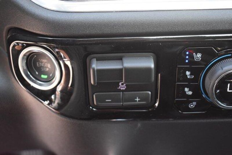 New 2026 Chevrolet Silverado 1500 High CountryImage 38