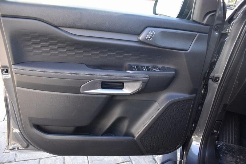 New 2024 Ford Ranger XLTImage 14