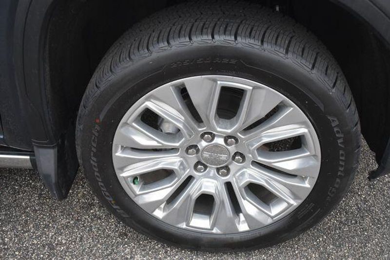 Used 2021 GMC Sierra 1500 DenaliImage 11