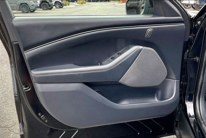Used 2021 Ford Mustang Mach-E SelectImage 22