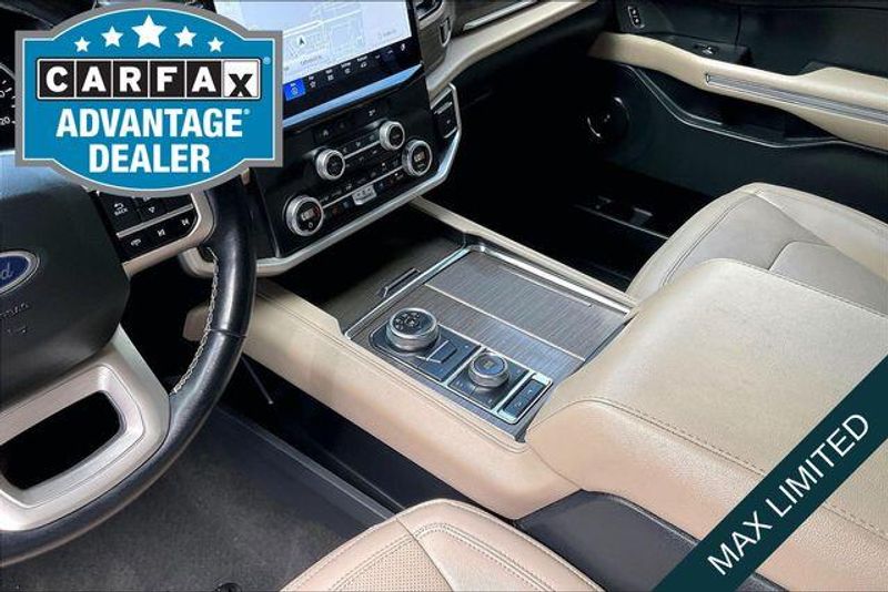 Used 2024 Ford Expedition LimitedImage 17