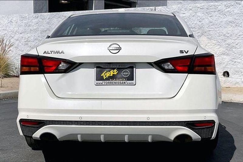 Used 2023 Nissan Altima 2.5 SVImage 3