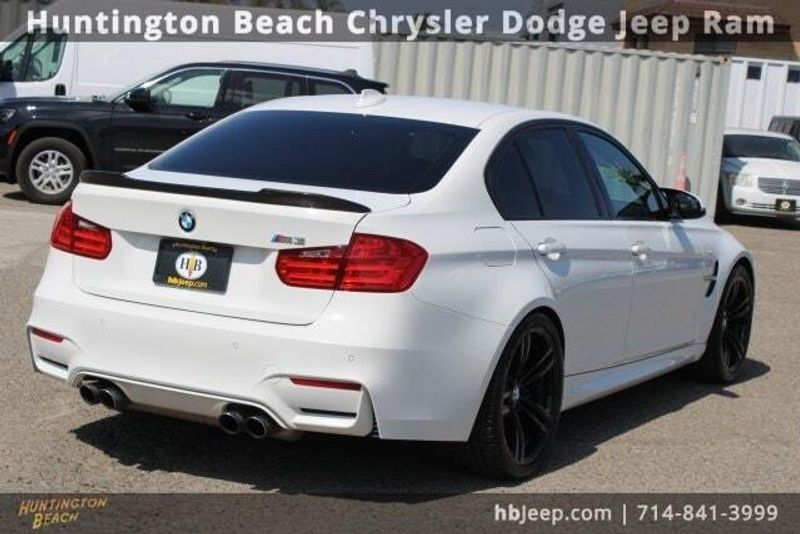 2015 BMW M3 BaseImage 5