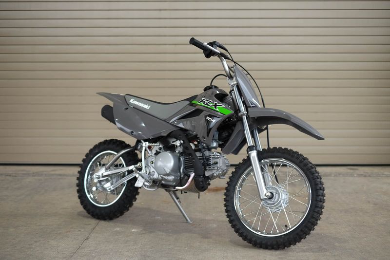 2024 KAWASAKI KLX 110R in a GRAY exterior color. Family PowerSports (877) 886-1997 familypowersports.com 
