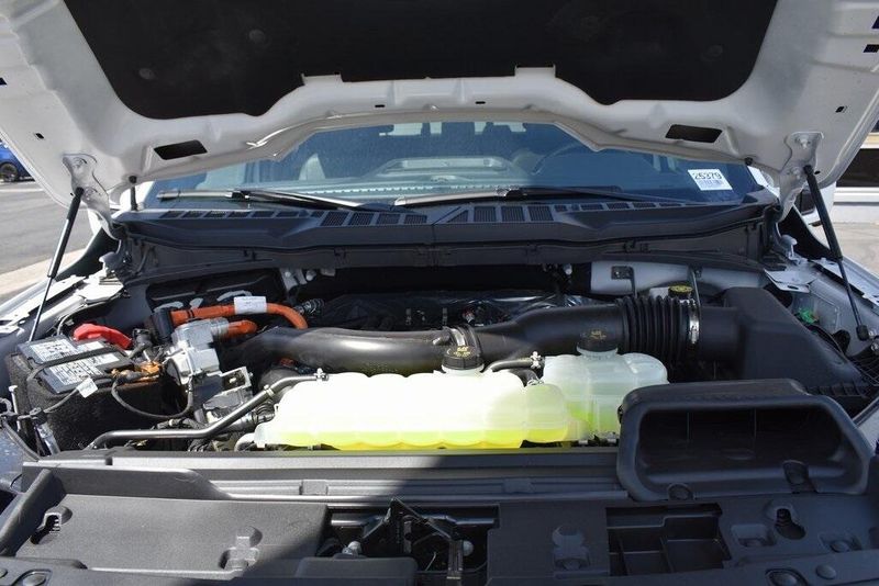 New 2025 Ford F-150 LariatImage 29