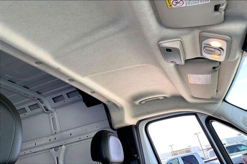 Used 2025 RAM ProMaster 2500 High RoofImage 28