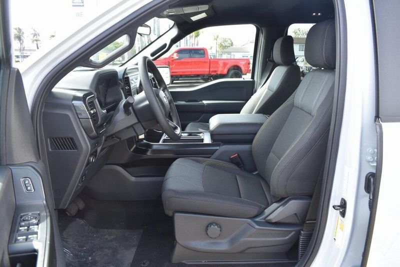2025 Ford F-150 STXImage 13