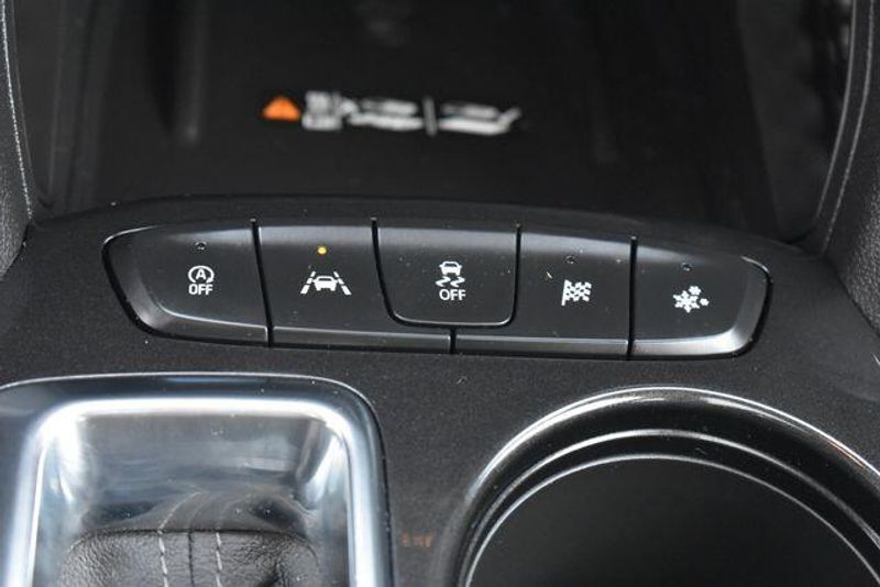 Used 2025 Chevrolet TrailBlazer ActivImage 35