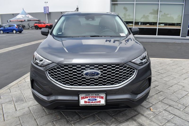 2024 Ford Edge SEImage 22