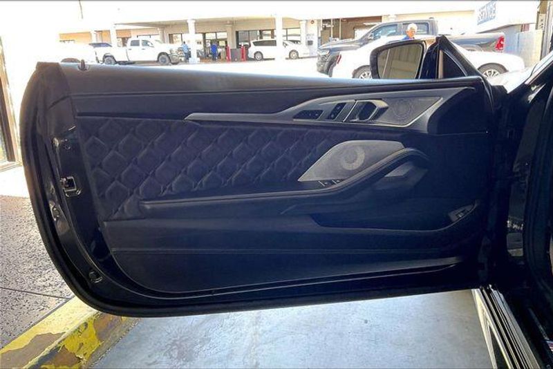 Used 2022 BMW M8 Cabriolet CompetitionImage 22