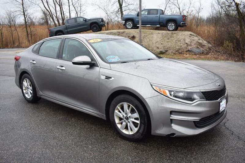 Used 2016 Kia Optima LXImage 10