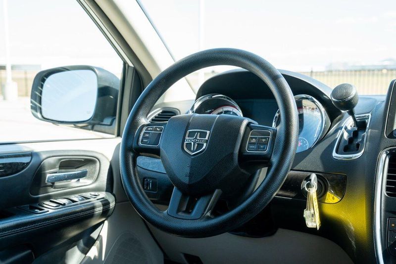 Used 2018 Dodge Grand Caravan SEImage 20
