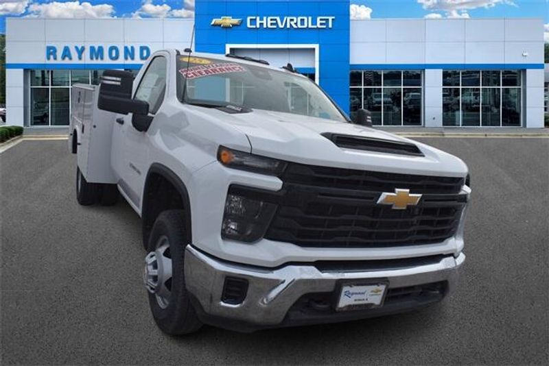 New 2025 Chevrolet Silverado 3500HD Work TruckImage 9