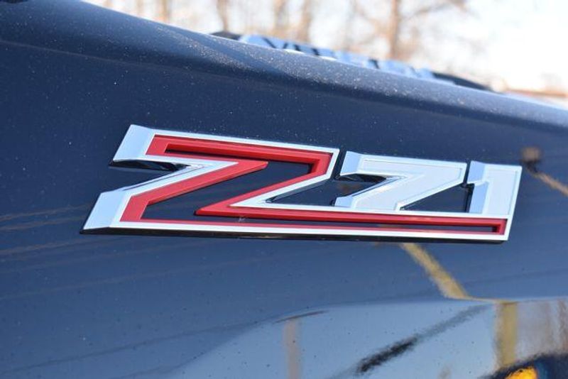 New 2026 Chevrolet Silverado 2500HD CustomImage 14