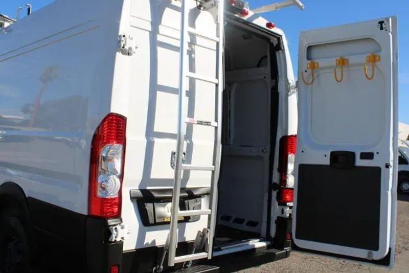 2022 RAM ProMaster 3500 High Roof 159 WB Basin SolarImage 48