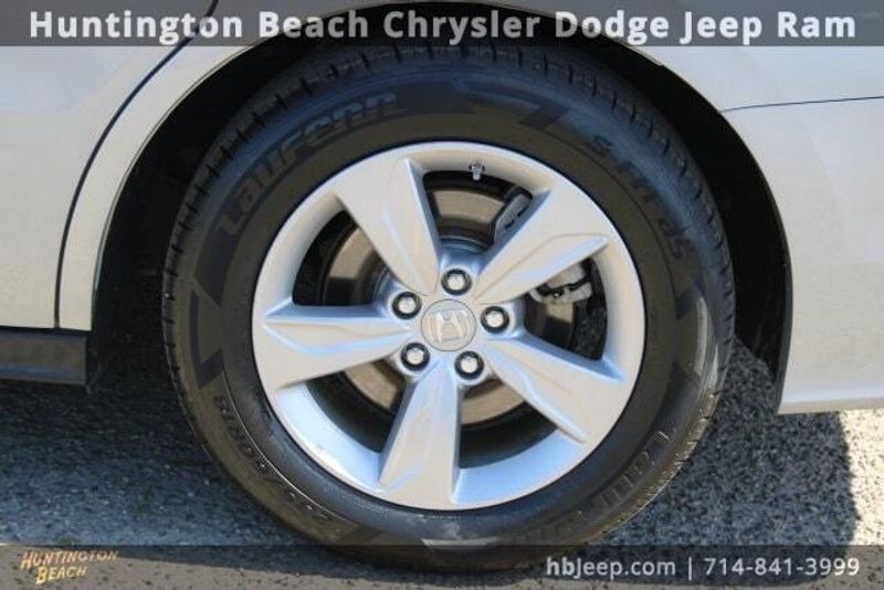 2019 Honda Odyssey EXImage 6