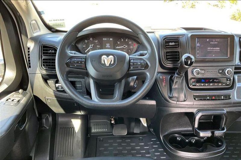 Used 2025 RAM ProMaster 2500 High RoofImage 4