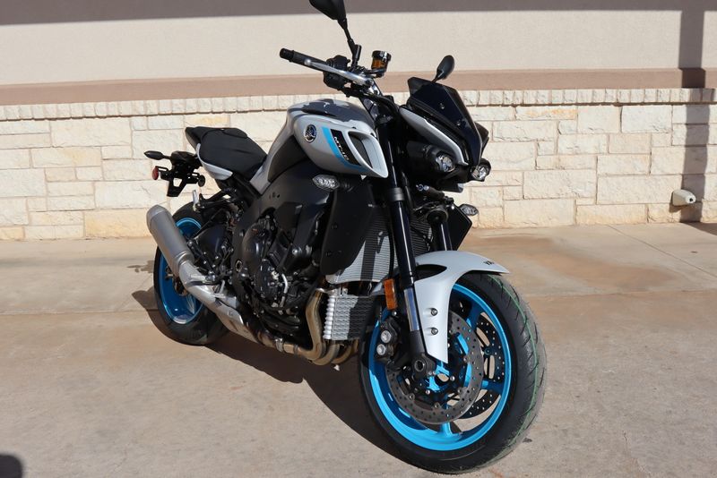 2025 YAMAHA MT10 ICE STORM 