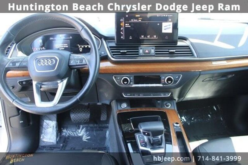 2022 Audi Q5 45 S Line Premium PlusImage 16