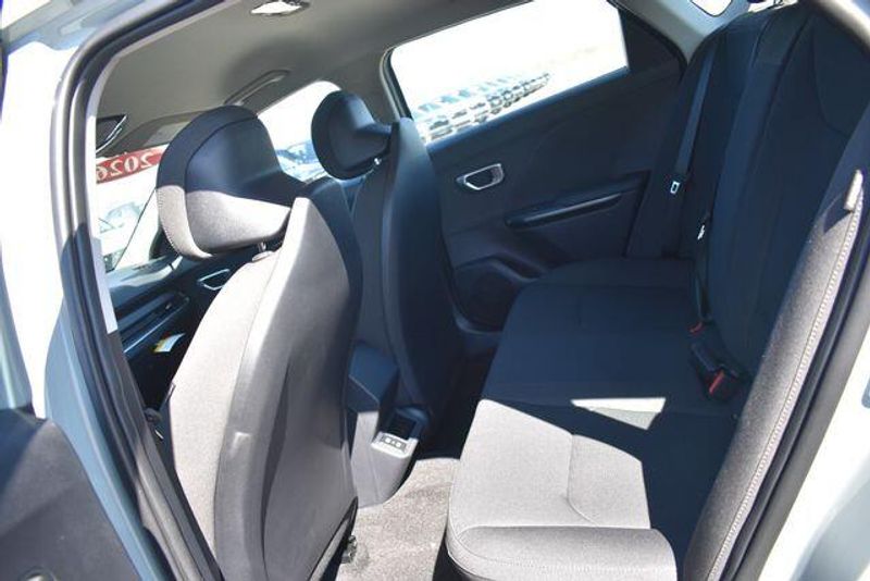New 2026 Kia K4 LXSImage 16