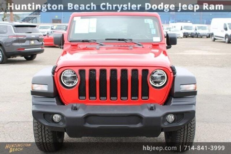 2021 Jeep Wrangler Unlimited Sport AltitudeImage 2