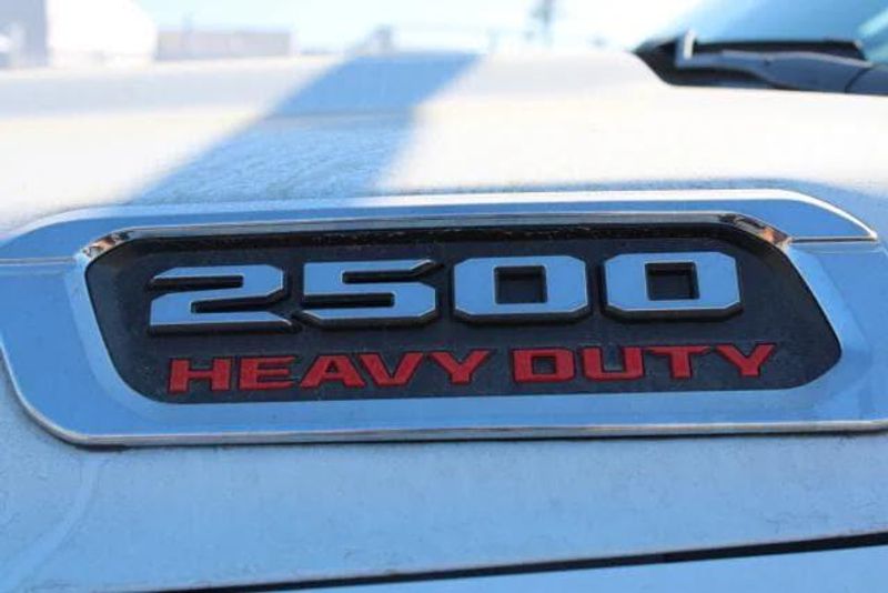 2024 RAM 2500 Tradesman Regular Cab Harbor BodyImage 11