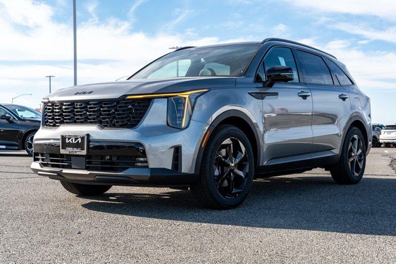 New 2026 Kia Sorento Hybrid X-Line SX PrestigeImage 3
