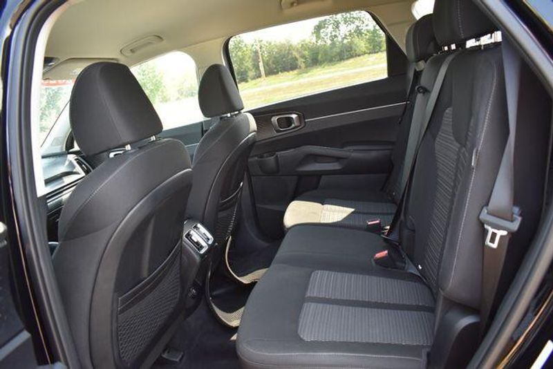 New 2025 Kia Sorento LXImage 17
