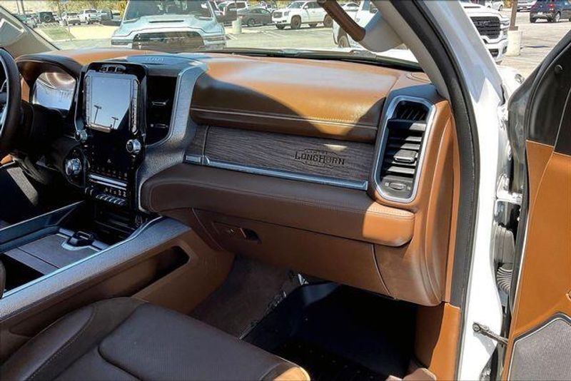 Used 2023 RAM 1500 LimitedImage 16