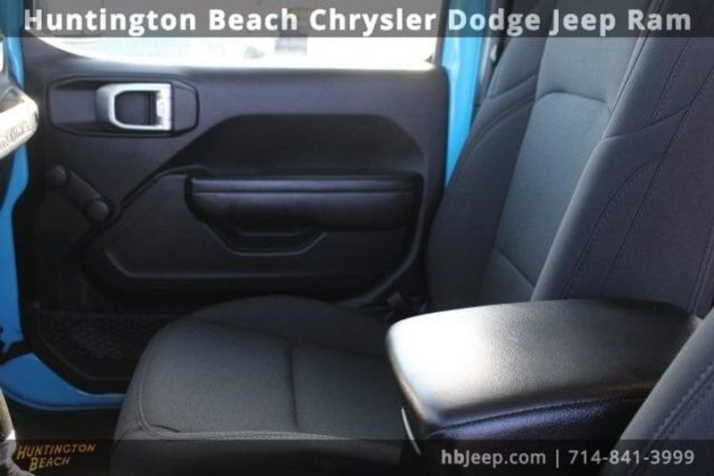 2021 Jeep Wrangler Unlimited WillysImage 31