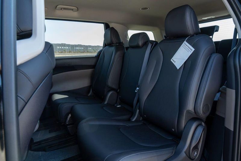New 2026 Kia Carnival Hybrid EXImage 15