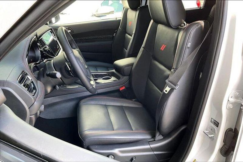 New 2026 Dodge Durango Gt Premium Awd Hemi V8Image 8
