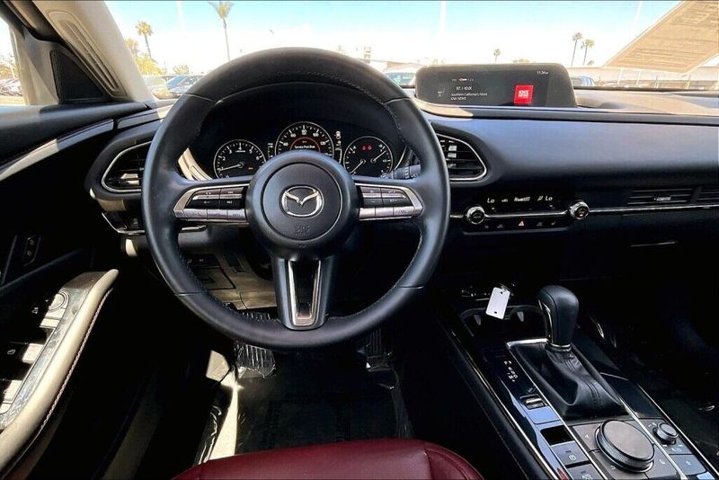 2022 Mazda CX-30 2.5 S Carbon EditionImage 5