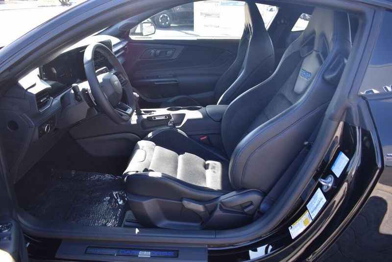 2025 Ford Mustang Dark HorseImage 15