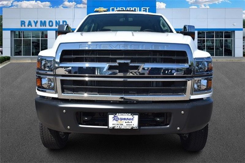 2024 Chevrolet Silverado 6500HD 1WTImage 8