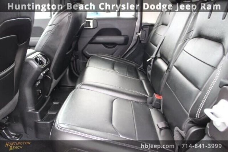 2022 Jeep Wrangler Unlimited Sahara 4xeImage 40