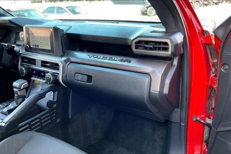 Used 2025 Toyota Tacoma SR5Image 16
