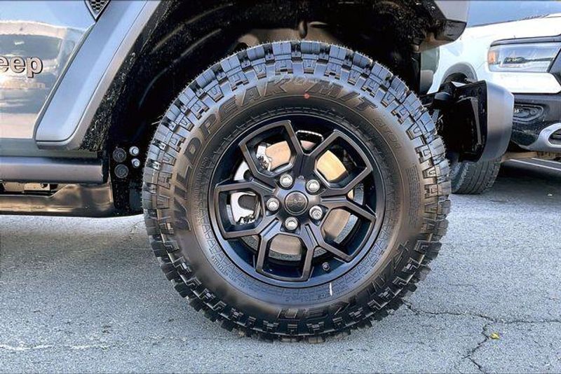 New 2026 Jeep Wrangler 4-door WillysImage 10