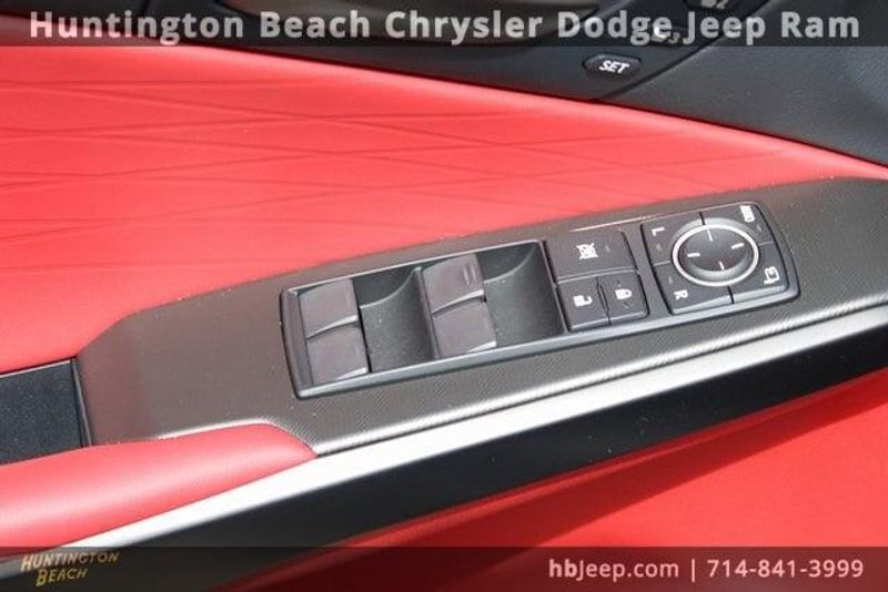 2025 Lexus IS 350 F SportImage 11