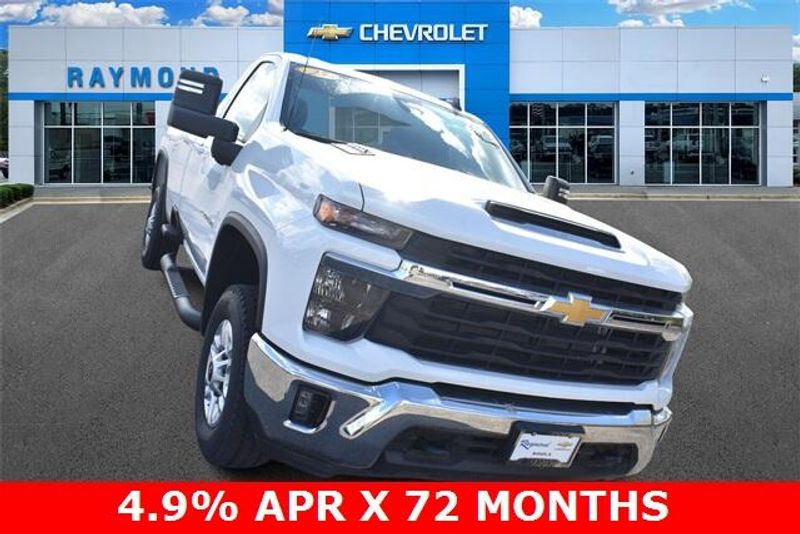 New 2025 Chevrolet Silverado 2500HD LTImage 9