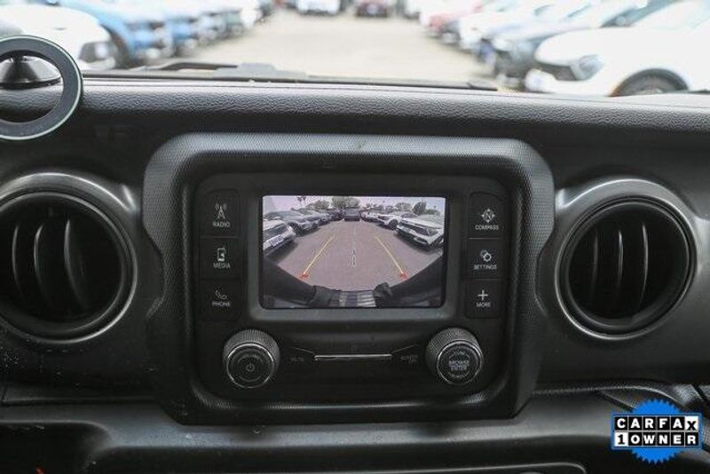 Used 2021 Jeep Wrangler WillysImage 25