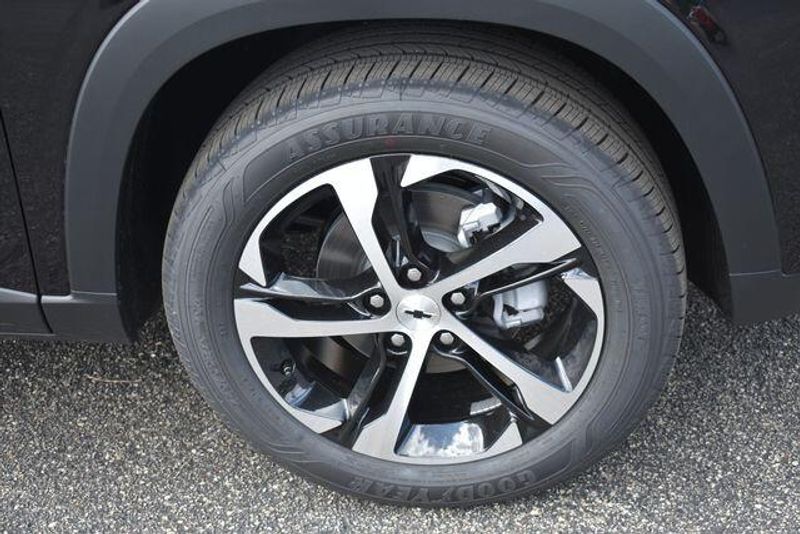 New 2026 Chevrolet Trax 1RSImage 12
