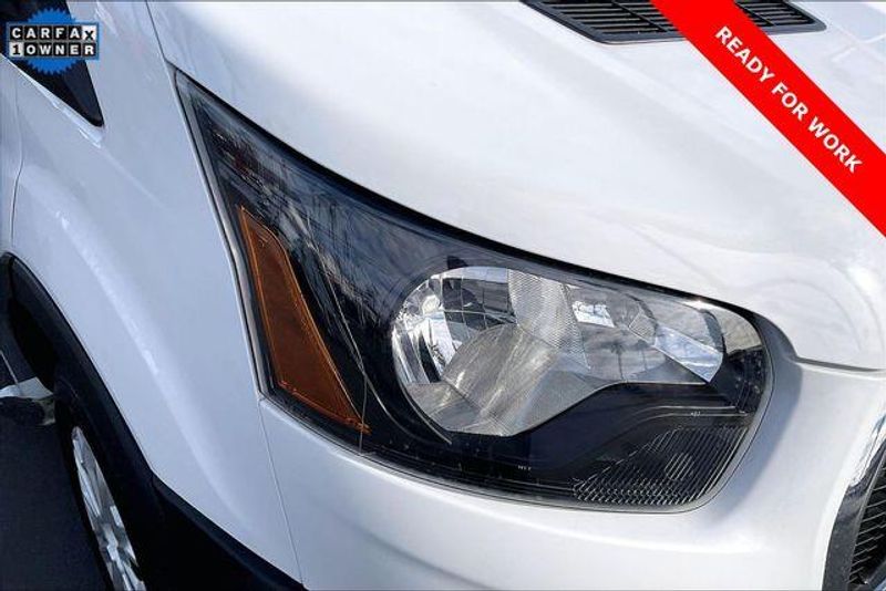 Used 2024 Ford Transit-250 Cargo Van BaseImage 24