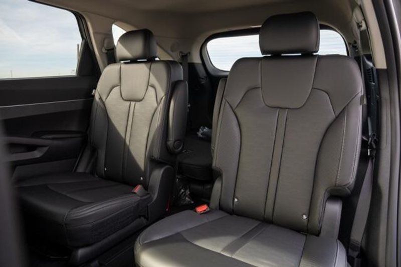New 2026 Kia Sorento X-Line EXImage 15